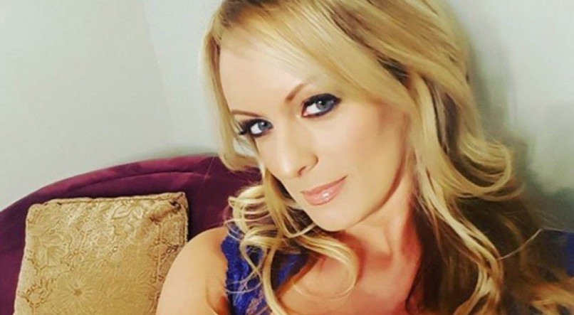 Stormy Daniels, atriz pornô que pode levar Donald Tump à prisão