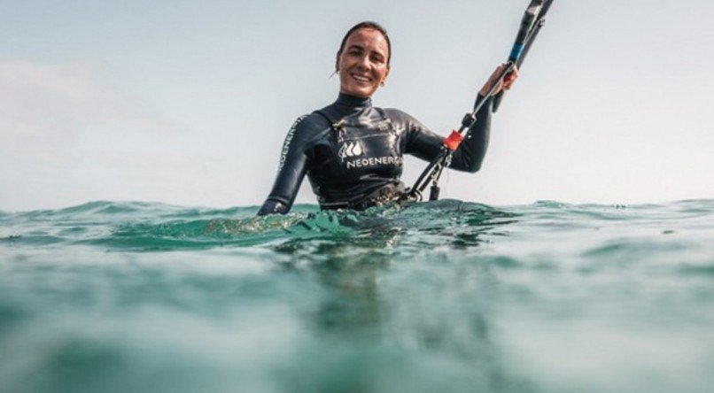 Bruna Kajiya, tricampeã mundial de kitesurfe