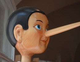 5 sinais que estão mentindo para você no relacionamento