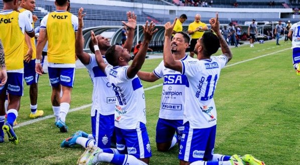 ONDE ASSISTIR CSA X CONFIANÇA AO VIVO HOJE (04): Veja horário, escalações e ONDE VAI PASSAR AO VIVO o jogo da Série C