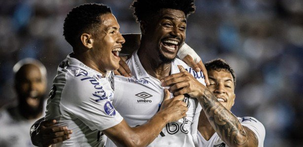 Newell's Old Boys x Santos: como assistir ao jogo de graça pela internet