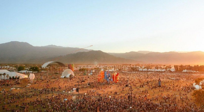 O Coachella acontece no Empire Polo Club, na cidade de Indio, Califórnia, EUA.