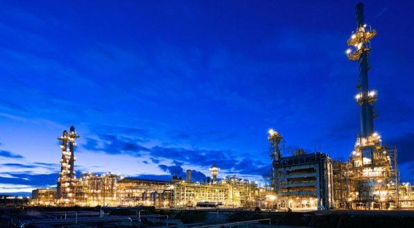 REFINARIA ABREU E LIMA: Petrobras tira placa de venda, e refinaria será concluída e ampliada para fazer diesel verde