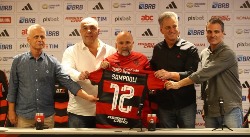 Diretoria do Flamengo decide demitir Jorge Sampaoli
