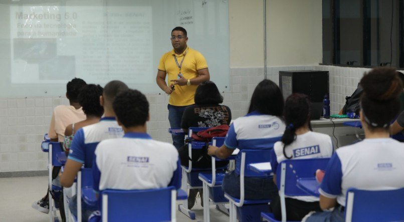 Veja como fica o pagamento do piso salarial dos professores