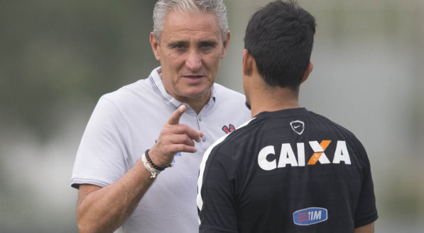 Imagem de Tite quando ele treinava o Corinthians