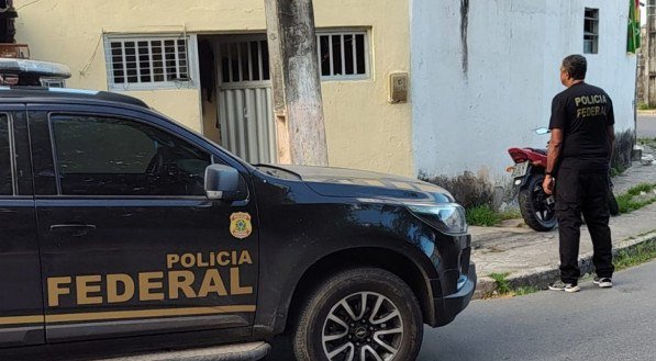 Polícia Federal faz operação contra esquema de furtos de celulares no Aeroporto do Recife