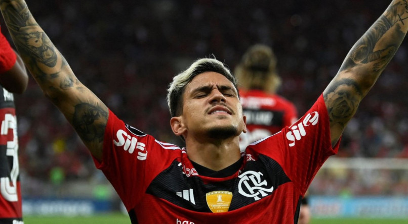 Pedro durante jogo do Flamengo na Copa do Brasil 2023