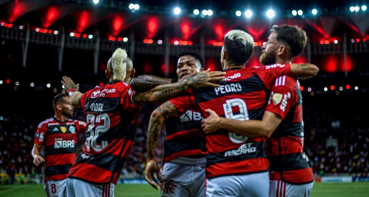 ASSISTIR JOGO DO FLAMENGO HOJE AO VIVO ONLINE E DE GRAÇA: Assista GRÁTIS a  FLAMENGO X RACING pela LIBERTADORES