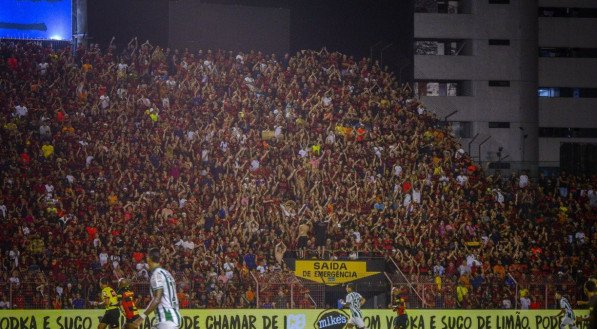 Ilha do Retiro lotada com a torcida do Sport