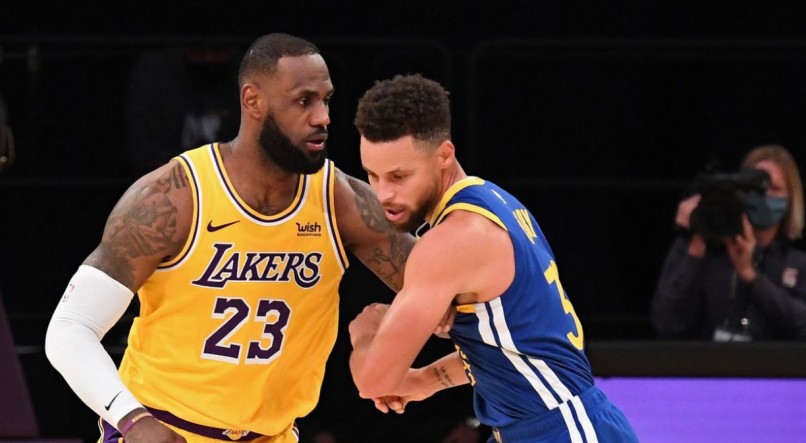 Los Angeles Lakers ganha jogo contra Golden State Warriors