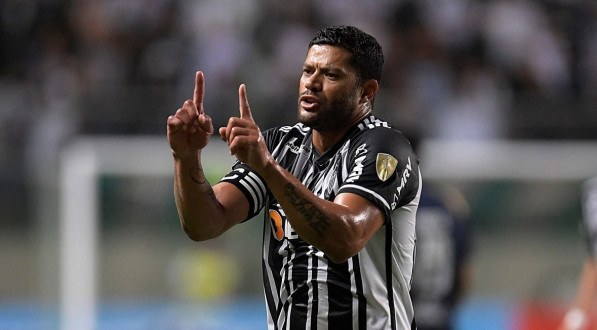 Hulk &eacute; titular absoluto no Atl&eacute;tico-MG diante do Palmeiras pela Libertadores