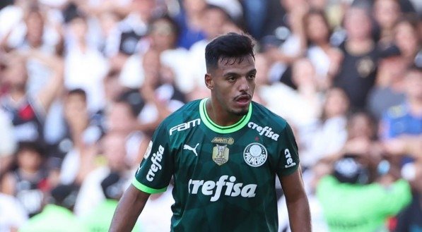 Gabriel Menino, volante do Palmeiras