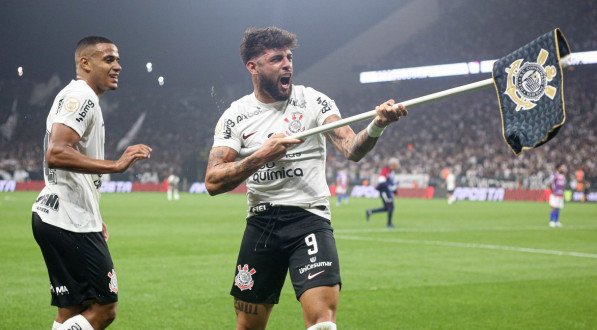 Yuri Alberto est&aacute; confirmado no time t&iacute;tular do Corinthians hoje (01/08)