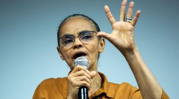 Defesa de Carla Zambelli chega à CCJ. PL alerta para "efeito Orloff"