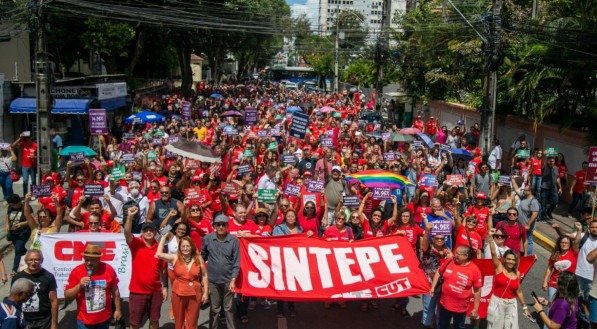 Sintepe comemorou decisão do TCE sobre temporários