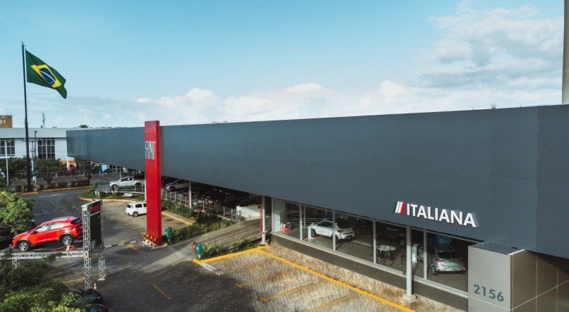 A concessionária preparou um festival de ofertas que inclui modelos variados Fiat