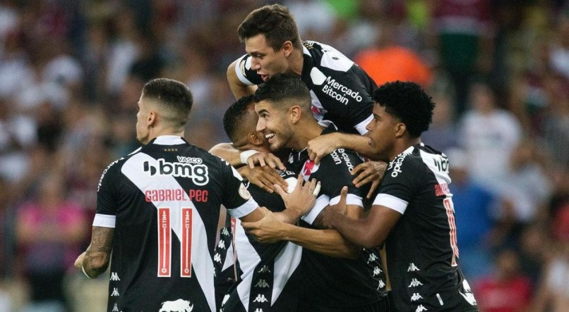 Vasco vai jogar contra o Botafogo.