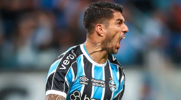 Su&aacute;rez &eacute; um das grandes estrelas do Gr&ecirc;mio