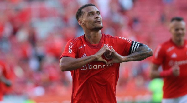 Alan Patrick &eacute; titular no Internacional contra o Bol&iacute;var pela Libertadores