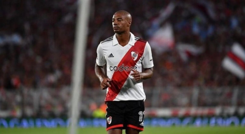 De La Cruz estava em negocia&ccedil;&atilde;o com o Flamengo