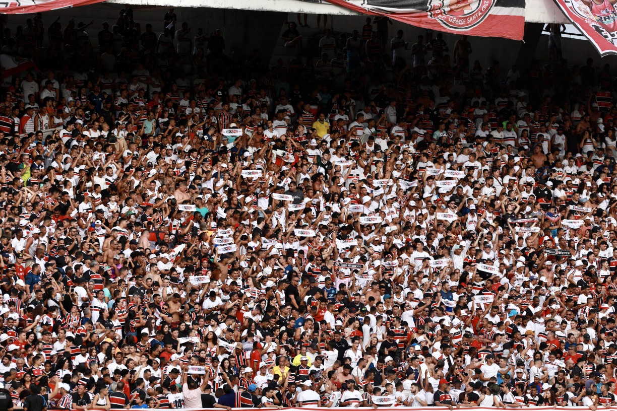 Arruda recebeu mais de 30 mil torcedores contra o Campinense, pela Série D 2023