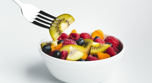 FRUTAS QUE 'CURAM' DIABETES: Conheça 5 frutas que ajudam a combater diabetes e baixar os níveis de glicose