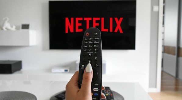 Netflix retira plano sem an&uacute;ncio