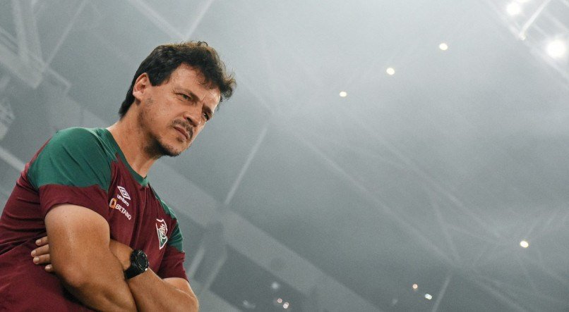 Fernando Diniz dirigiu o Fluminense diante do River Plate pela Libertadores