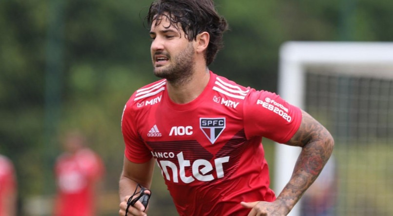 Alexandre Pato, ex-S&atilde;o Paulo, tem ida especulada para o Santos