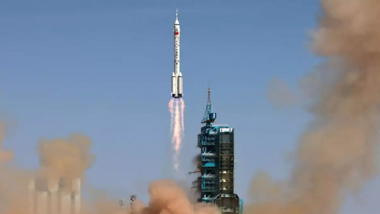 China enviará o primeiro astronauta civil ao espaço nesta segunda-feira (29)