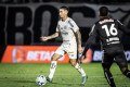 Veja horário, qual canal vai transmitir, prováveis escalações e onde assistir à transmissão do jogo entre Santos x Blooming, hoje (29), ao vivo