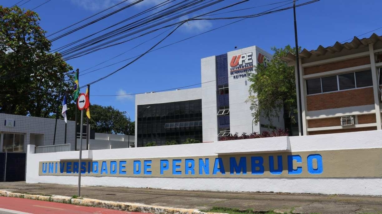 Sede da UPE, no bairro de Santo Amaro, área central do Recife