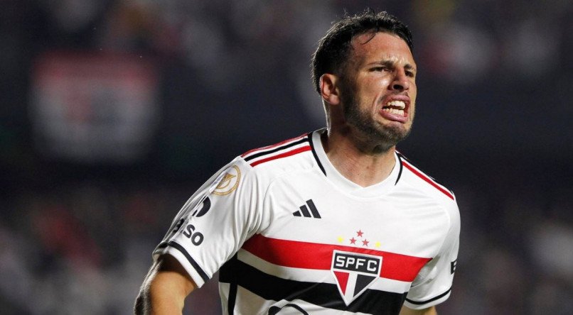 Calleri participou de 12 gols do São Paulo na temporada 2023, com 7 gols e 5 assistências 