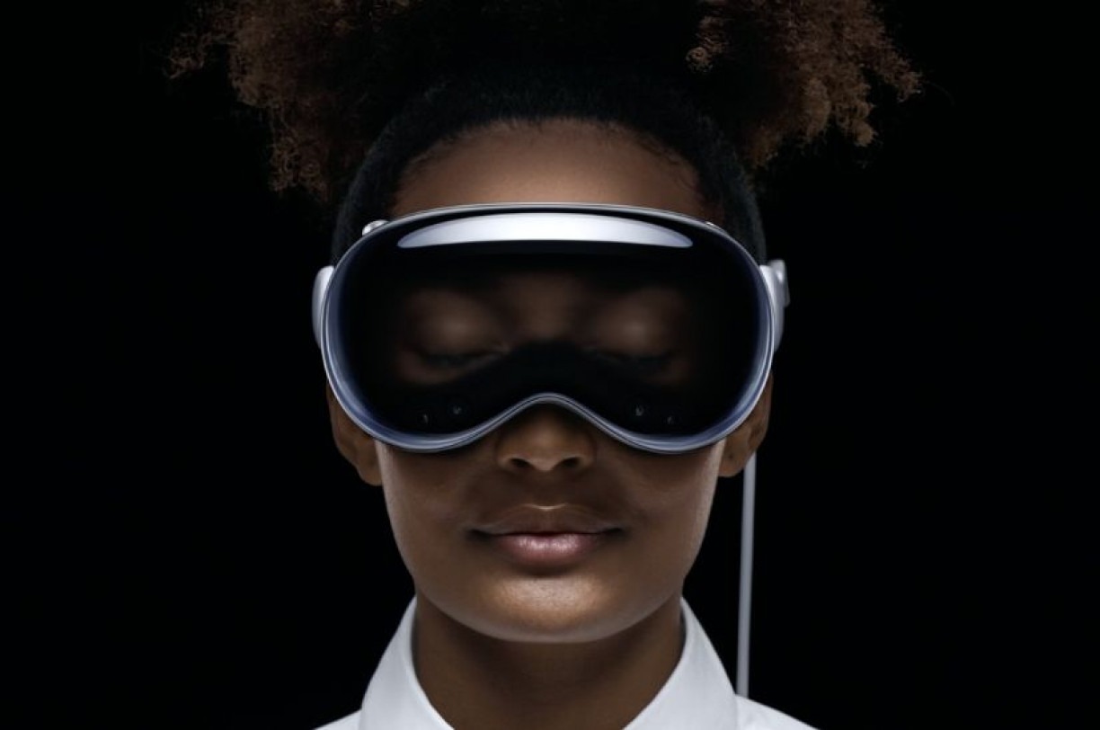 Apple compra startup de realidade aumentada após lançamento de Vision Pro
