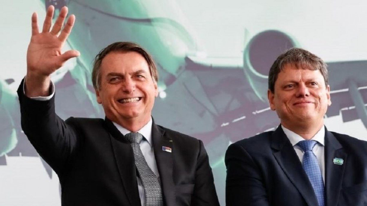 Bolsonaro e Tarcísio, ex-ministro e atual governador de São Paulo