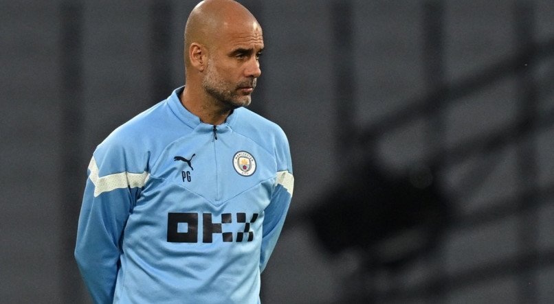 Pep Guardiola, treinador do Manchester City