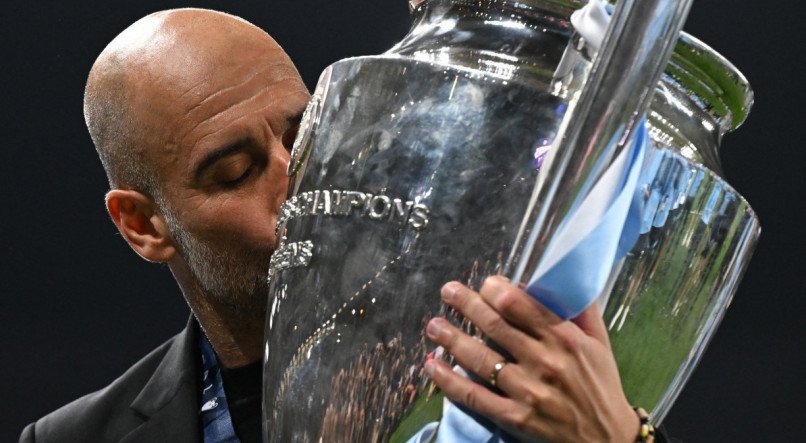 Pep Guardiola comanda o Manchester City e &eacute; o atual campe&atilde;o da Champions League.