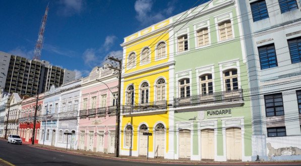 Sede da Fundarpe, na Rua da Aurora