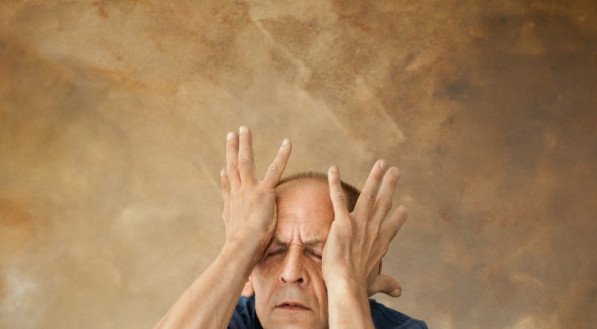 ESTÁGIOS DO ALZHEIMER: Descubra quais são as 7 fases do Alzheimer