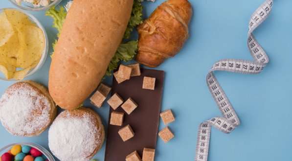 10 alimentos PROIBIDOS para quem tem glicose alta