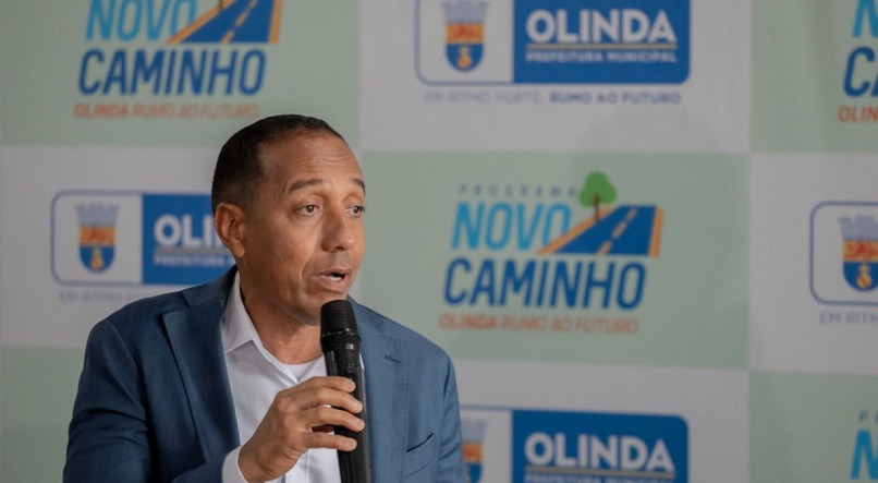 Prefeito de Olinda, Professor Lupércio, anuncia Progaram Novo Caminho