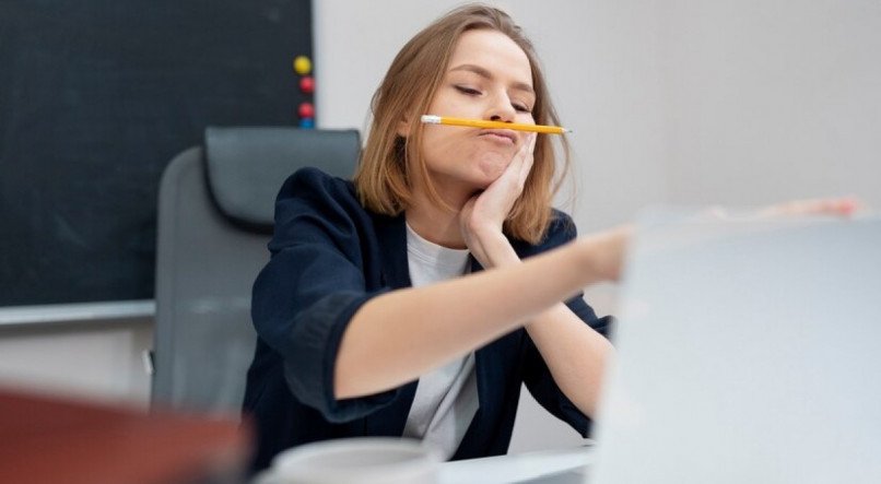 A busca por ajuda profissional e a implementação de estratégias de manejo podem significativamente melhorar a qualidade de vida dos adultos com TDAH