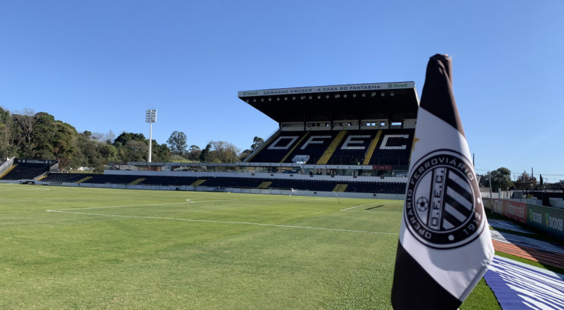 O estádio Germano Krüger será palco da partida entre Operário e Aparecidense 