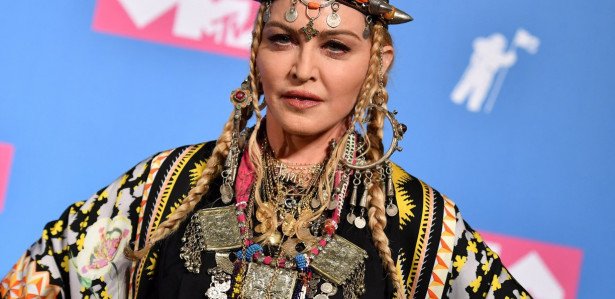 Quem s&atilde;o os pais de Madonna? Confira fotos do pai e da m&atilde;e da artista