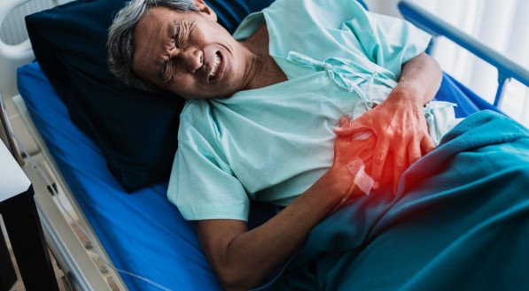 GORDURA NO FÍGADO COMO TRATAR: Descubra SINTOMAS E SINAIS de FÍGADO GORDO; saiba como prevenir