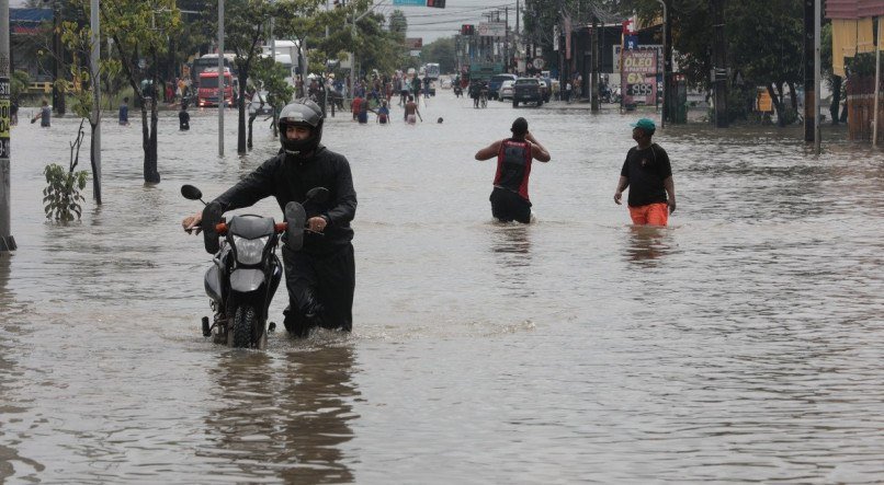 Avenida Recife.