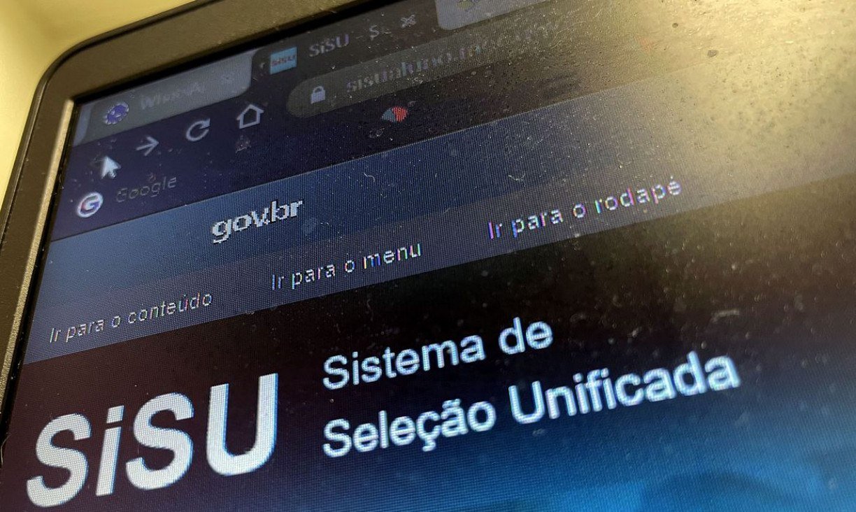 Plataformas lançam ferramentas gratuitas para simular notas de corte do Sisu  2023