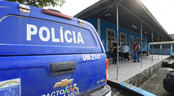 O suspeito ja usava tornozeleira eletrônica no bairro de Rio Doce, em Olinda