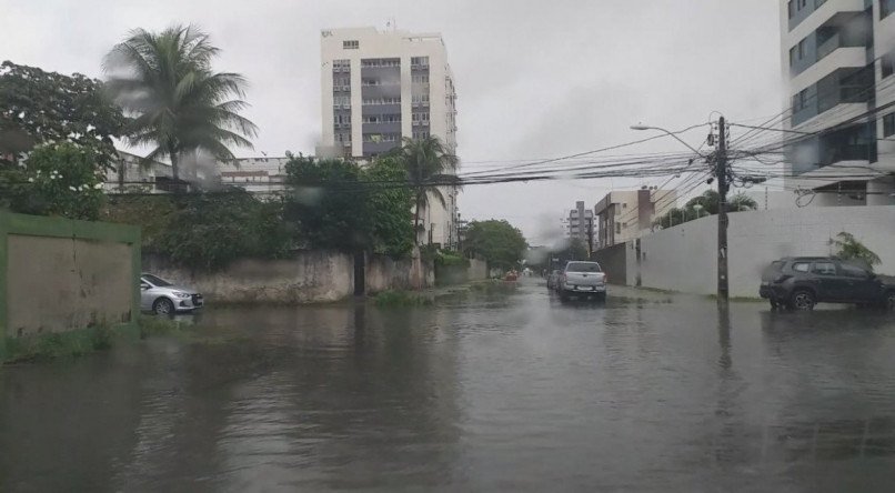 FÁBIO JÚNIOR / VOZ DO LEITOR